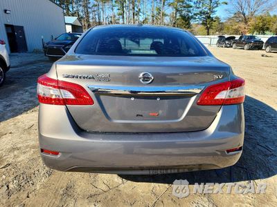 Zdjęcie 6 z 13 samochodu: 2015 NISSAN SENTRA S VIN:3N1AB7AP6FL672758 - miniatura