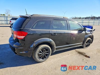 Trzecie zdjęcie samochodu z tyłu: 2020 DODGE JOURNEY SE VIN:3C4PDCAB8LT267284 - miniatura