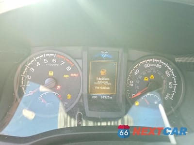 Zdjęcie 9 z 12 samochodu: 2023 TOYOTA TACOMA SR V6 VIN:3TMCZ5AN4PM578698 - miniatura