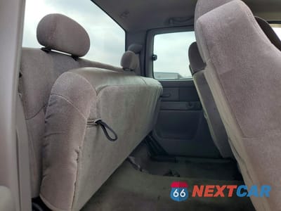 Zdjęcie 10 z 12 samochodu: 2000 CHEVROLET SILVERADO C1500 VIN:2GCEC19T3Y1278200 - miniatura