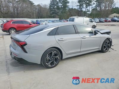 Trzecie zdjęcie samochodu z tyłu: 2025 KIA K5 GT LINE VIN:KNAG64J75S5325374 - miniatura
