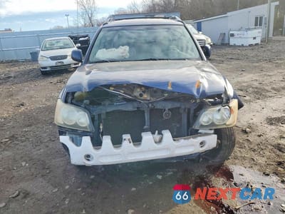 Piąte zdjęcie samochodu w środku: 2003 TOYOTA HIGHLANDER BASE VIN:JTEHF21A330115843 - miniatura