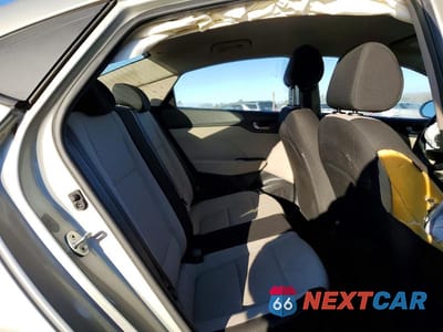 Zdjęcie 10 z 11 samochodu: 2019 HYUNDAI ACCENT SE VIN:3KPC24A34KE065077 - miniatura