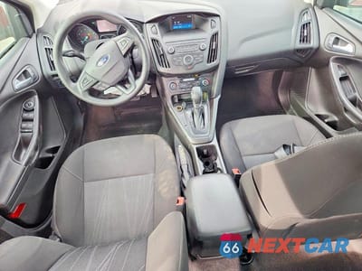 Zdjęcie 8 z 12 samochodu: 2018 FORD FOCUS SE VIN:1FADP3FE2JL270886 - miniatura