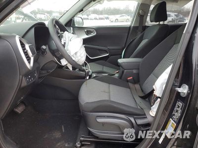 Zdjęcie 7 z 13 samochodu: 2022 KIA SOUL LX VIN:KNDJ23AU6N7185008 - miniatura