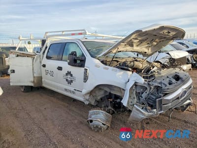 2019 FORD F350 UTILITY / SERVICE TRUCK 1FD8W3HT0KED76779 - główne zdjęcie licytacji z USA - miniatura