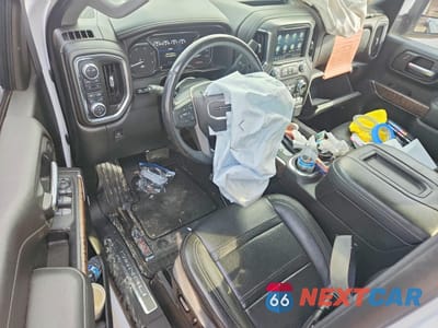 Zdjęcie 8 z 12 samochodu: 2021 GMC SIERRA K2500 DENALI VIN:1GT49REY5MF306236 - miniatura