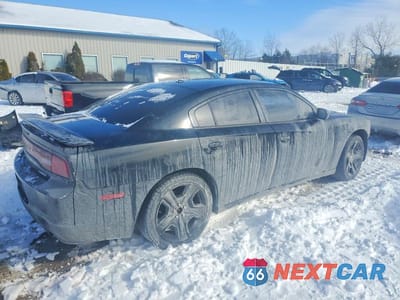 Trzecie zdjęcie samochodu z tyłu: 2011 DODGE CHARGER R VIN:2B3CL5CT2BH616841 - miniatura