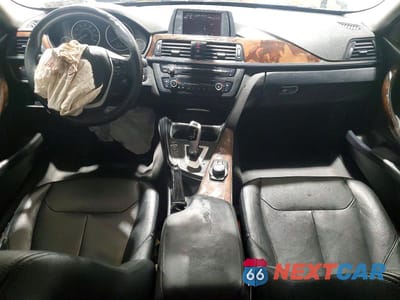 Zdjęcie 8 z 13 samochodu: 2015 BMW 3 SERIES 320 I XDRI VIN:WBA3B5G54FNS19221 - miniatura