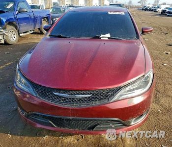 Piąte zdjęcie samochodu w środku: 2015 CHRYSLER 200 S VIN:1C3CCCBG5FN730745 - miniatura