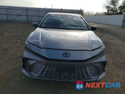 Piąte zdjęcie samochodu w środku: 2025 TOYOTA CAMRY XSE VIN:4T1DAACK3SU511842 - miniatura