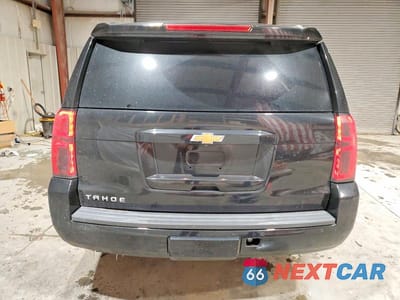 Zdjęcie 6 z 12 samochodu: 2019 CHEVROLET TAHOE K1500 LT VIN:1GNSKBKC9KR350402 - miniatura