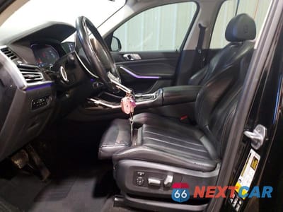 Zdjęcie 7 z 13 samochodu: 2020 BMW X7 XDRIVE40I VIN:5UXCW2C05L9B52103 - miniatura