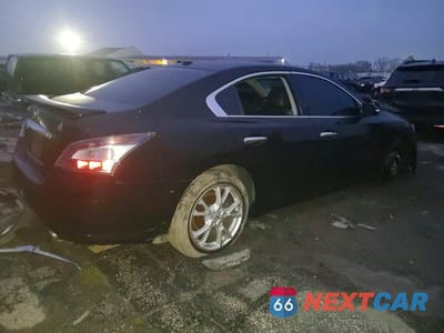 Trzecie zdjęcie samochodu z tyłu: 2012 NISSAN MAXIMA 3.5 S VIN:1N4AA5AP5CC809299 - miniatura