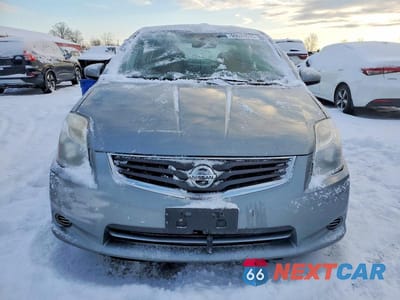 Piąte zdjęcie samochodu w środku: 2011 NISSAN SENTRA 2.0 VIN:3N1AB6AP6BL694358 - miniatura