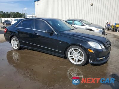 Czwarte zdjęcie samochodu z boku: 2012 MERCEDES-BENZ E 350 VIN:WDDHF5KB7CA567792 - miniatura