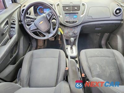 Zdjęcie 8 z 12 samochodu: 2016 CHEVROLET TRAX LS VIN:3GNCJNSB5GL228845 - miniatura
