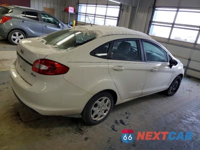 Trzecie zdjęcie samochodu z tyłu: 2013 FORD FIESTA S VIN:3FADP4AJ4DM153274 - miniatura