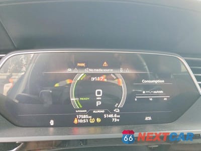 Zdjęcie 9 z 13 samochodu: 2022 AUDI E-TRON PREMIUM VIN:WA1AAAGE5NB005421 - miniatura