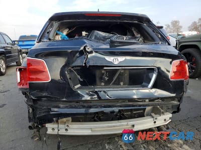 Zdjęcie 6 z 12 samochodu: 2017 BENTLEY BENTAYGA VIN:SJAAC2ZVXHC012982 - miniatura