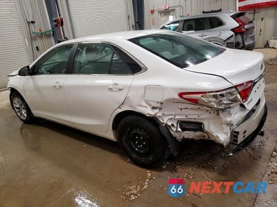 Drugie zdjęcie samochodu z przodu: 2017 TOYOTA CAMRY LE VIN:4T1BF1FK7HU785865 - miniatura