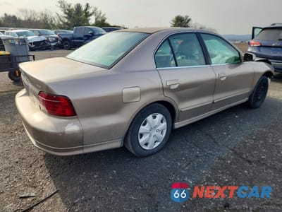 Trzecie zdjęcie samochodu z tyłu: 2000 MITSUBISHI GALANT ES VIN:4A3AA46G2YE093029 - miniatura