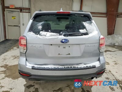 Zdjęcie 6 z 14 samochodu: 2018 SUBARU FORESTER 2.5I PREMIUM VIN:JF2SJAGC0JH466799 - miniatura