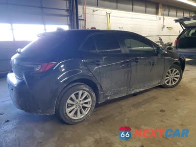 Trzecie zdjęcie samochodu z tyłu: 2023 TOYOTA COROLLA HATCHBACK SE VIN:JTND4MBE7P3210993 - miniatura
