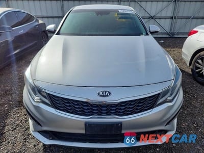 Piąte zdjęcie samochodu w środku: 2020 KIA OPTIMA LX VIN:5XXGT4L35LG384878 - miniatura