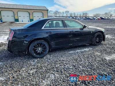 Trzecie zdjęcie samochodu z tyłu: 2012 CHRYSLER 300 S VIN:2C3CCADT1CH315425 - miniatura