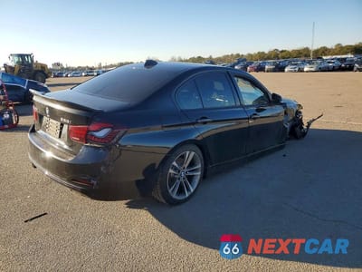 Trzecie zdjęcie samochodu z tyłu: 2016 BMW 328 XI SULEV VIN:WBA8E3G58GNU02429 - miniatura