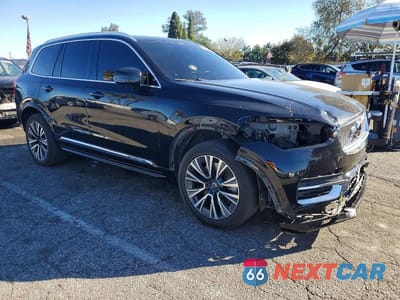 Czwarte zdjęcie samochodu z boku: 2021 VOLVO XC90 T8 RECHARGE INSCRIPTION EXPRESS VIN:YV4BR0CK7M1681718 - miniatura