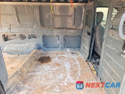 Zdjęcie 11 z 15 samochodu: 2020 NISSAN NV 2500 S VIN:1N6BF0KYXLN804885 - miniatura