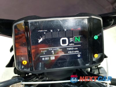 Zdjęcie 7 z 9 samochodu: 2023 YAMAHA MT09 VIN:JYARN71EXPA003869 - miniatura