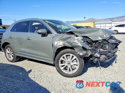 Czwarte zdjęcie samochodu z boku: 2024 AUDI Q3 PREMIUM S LINE 45 VIN:WA1DECF37R1110213 - miniatura