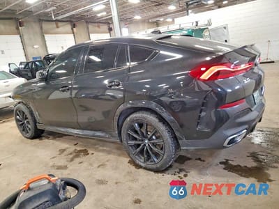 Drugie zdjęcie samochodu z przodu: 2022 BMW X6 XDRIVE40I VIN:5UXCY6C07N9K74981 - miniatura