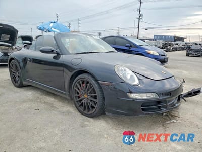 Czwarte zdjęcie samochodu z boku: 2006 PORSCHE 911 CARRERA S CABRIOLET VIN:WP0CB29906S766182 - miniatura