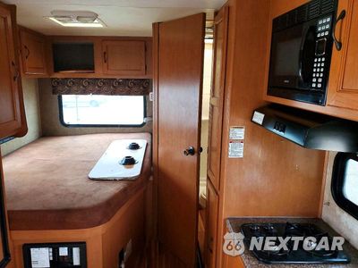 Zdjęcie 6 z 10 samochodu: 2012 FORD FREELANDER COACHMAN VIN:1FDWE3FL7CDB23866 - miniatura