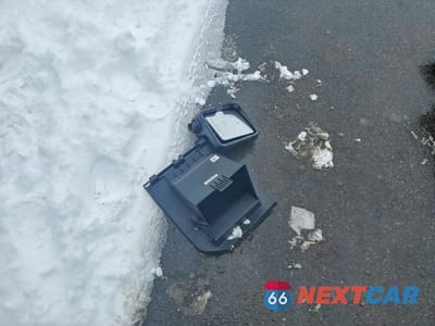 Zdjęcie 12 z 12 samochodu: 2025 JEEP WRANGLER SAHARA VIN:1C4PJXEG7SW582642 - miniatura