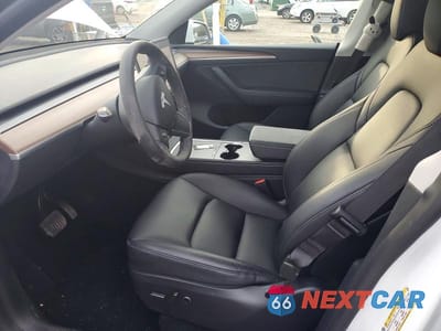 Zdjęcie 7 z 11 samochodu: 2024 TESLA MODEL Y VIN:7SAYGDEE6RF168009 - miniatura