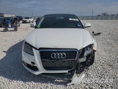 Piąte zdjęcie samochodu w środku: 2012 AUDI A3 PREMIUM VIN:WAUBEAFMXCA081501 - miniatura