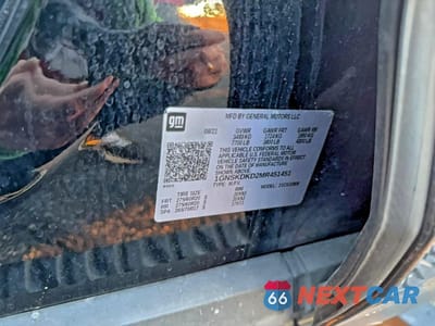 Zdjęcie 10 z 10 samochodu: 2021 CHEVROLET SUBURBAN K1500 Z71 VIN:1GNSKDKD2MR451451 - miniatura