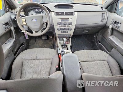 Zdjęcie 8 z 12 samochodu: 2010 FORD FOCUS SE VIN:1FAHP3FN5AW162262 - miniatura