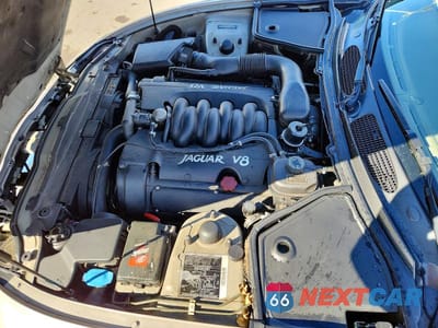 Zdjęcie 11 z 11 samochodu: 1997 JAGUAR XK8 VIN:SAJGX5746VC006067 - miniatura