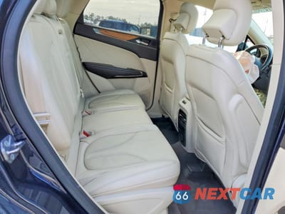 Zdjęcie 11 z 14 samochodu: 2015 LINCOLN MKC VIN:5LMCJ2A95FUJ20146 - miniatura