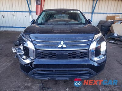 Piąte zdjęcie samochodu w środku: 2023 MITSUBISHI OUTLANDER ES VIN:JA4J4TA83PZ010438 - miniatura