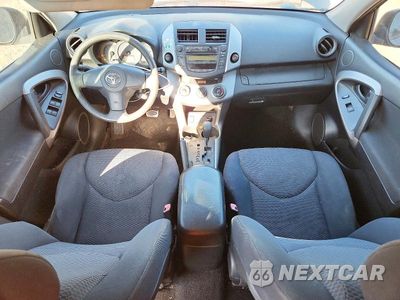 Zdjęcie 8 z 12 samochodu: 2007 TOYOTA RAV4 SPORT VIN:JTMZK32V675015739 - miniatura