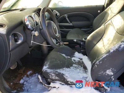 Zdjęcie 7 z 13 samochodu: 2005 MINI COOPER S VIN:WMWRE33505TG96737 - miniatura