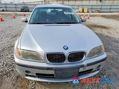 Piąte zdjęcie samochodu w środku: 2002 BMW 330 I VIN:WBAEV53492KM02168 - miniatura