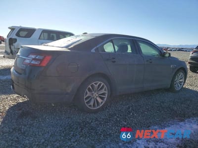 Trzecie zdjęcie samochodu z tyłu: 2019 FORD TAURUS LIMITED VIN:1FAHP2F88KG114352 - miniatura